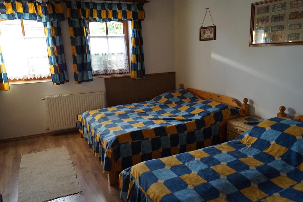 Cseresznyes Vendeghaz Szomolya Bagian luar foto