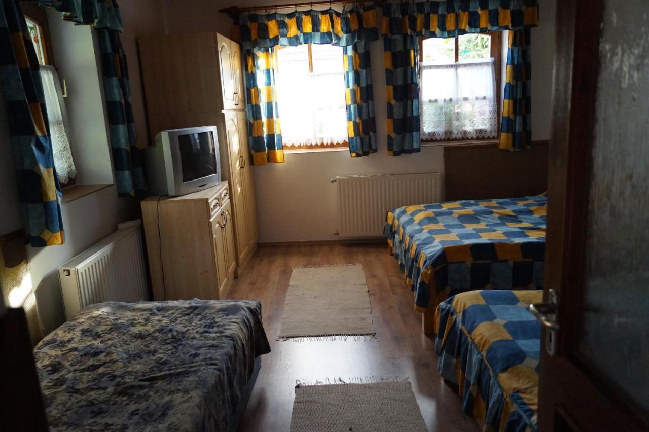 Cseresznyes Vendeghaz Szomolya Bagian luar foto